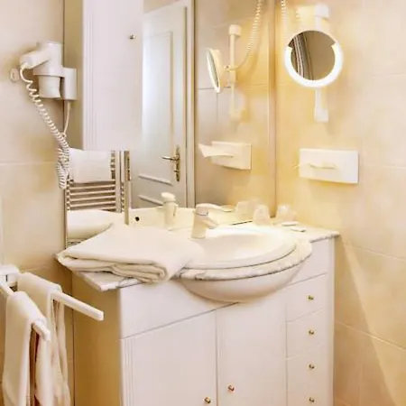 Ferienwohnanlage Dünenhaus * Hohwacht